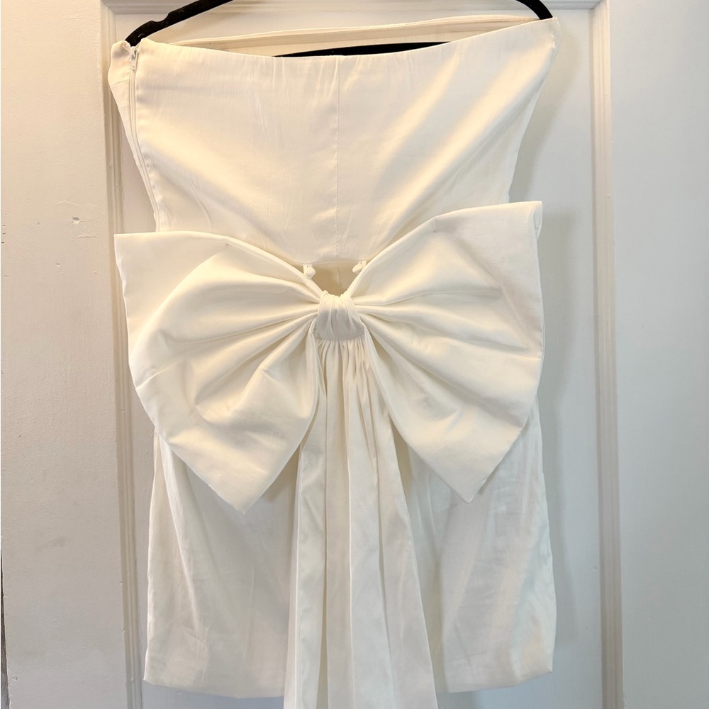 White Strapless Dress with Dramatic Back Bow
